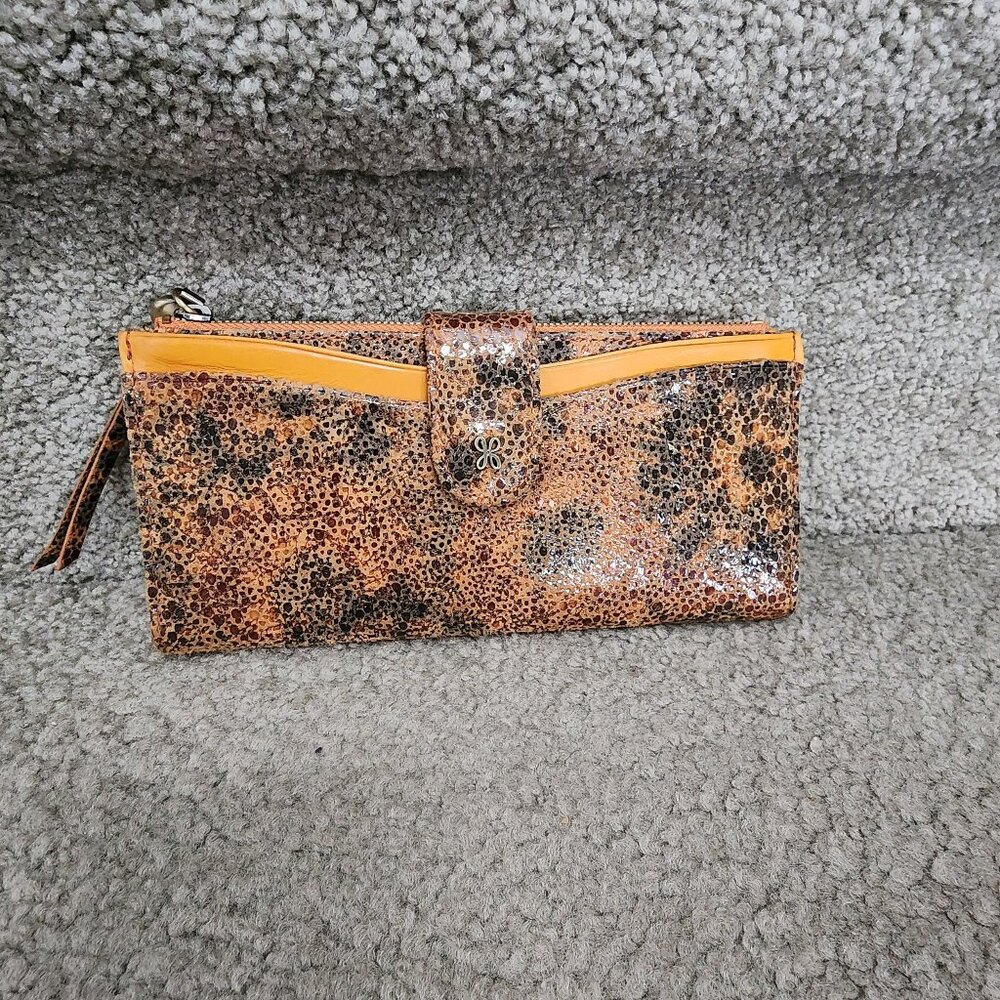 HOBO Max Leather Continental Mixed Leathers Eternal Garden